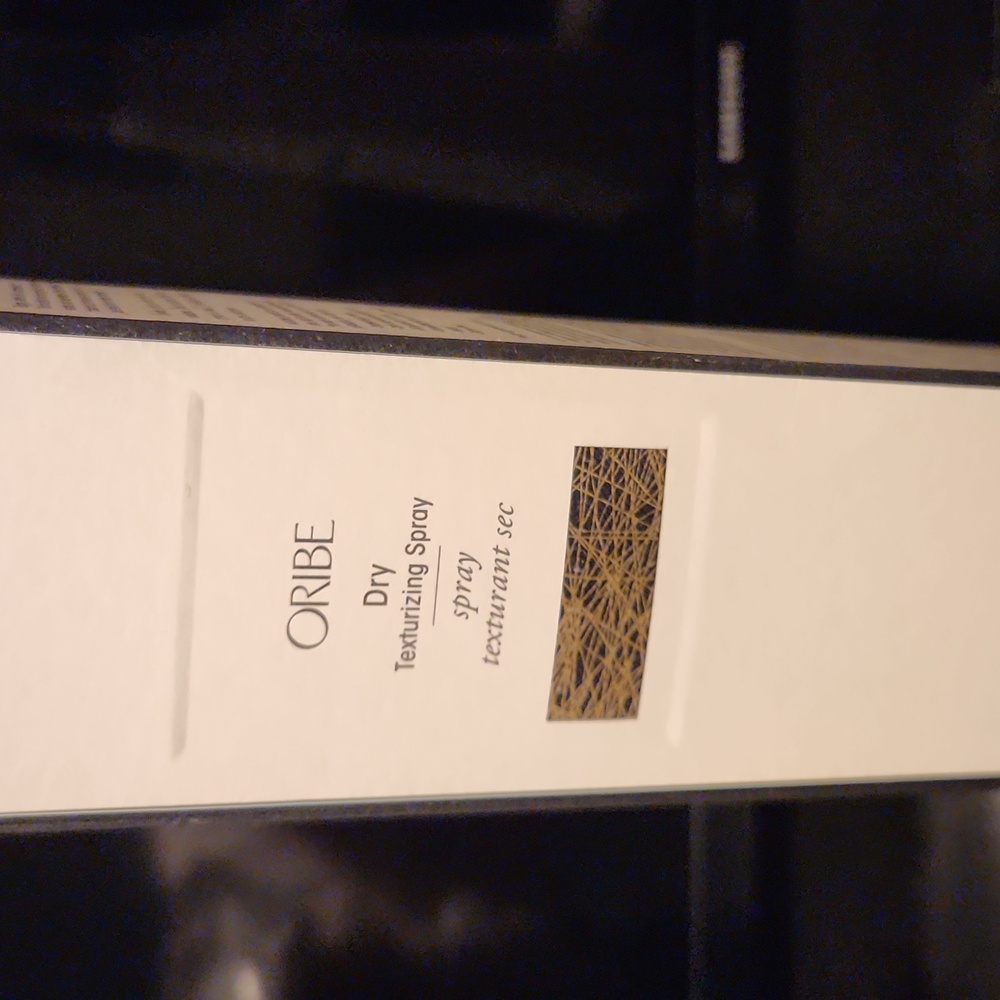 Oribe dry texturing spray